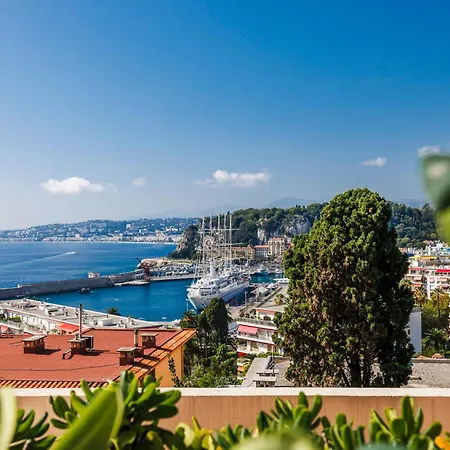 Renting - Carnot - Escape To The French Riviera Terrace With Sea View *
