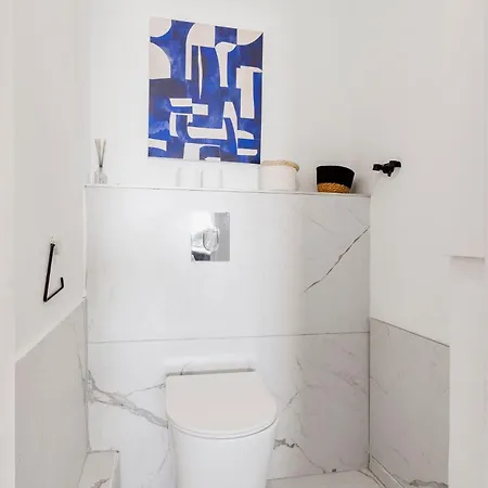 Renting - Carnot - Escape To The French Riviera Terrace With Sea View Apartment Nice